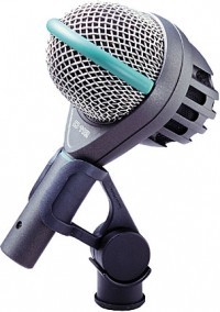 AKG D112
